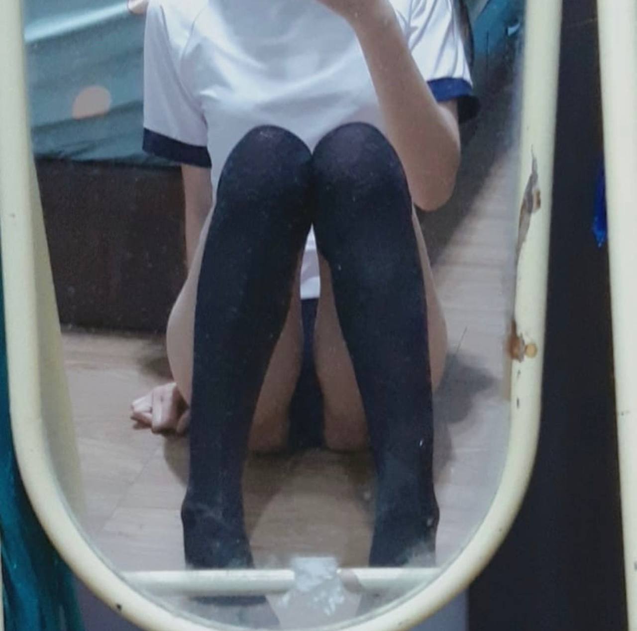 Anh Paigu đã trả rất nhiều tiền để quan hệ tình dục với một cô gái trẻ đẹp gợi cảm, có vóc dáng và tính khí tốt, và cô ấy cũng rất ngoan ngoãn khi bị làm tình.